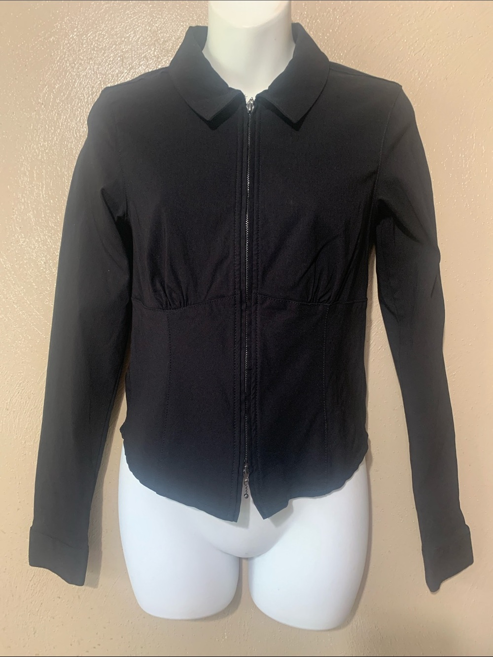 Urban Outfitters size M Black Zip-Front Top/Jacket